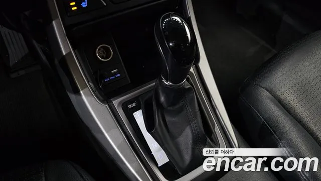 Hyundai Elantra 2015 thumb 7