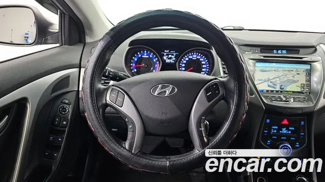 Hyundai Elantra 2015 thumb 2