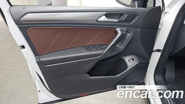 Volkswagen Tiguan Allspace 2024 thumb 9