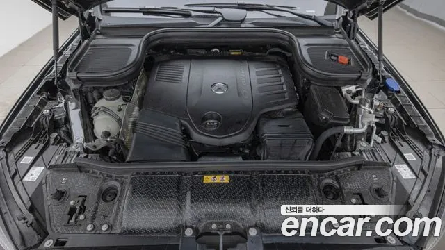 Mercedes-Benz E-Класс 2024 thumb 2