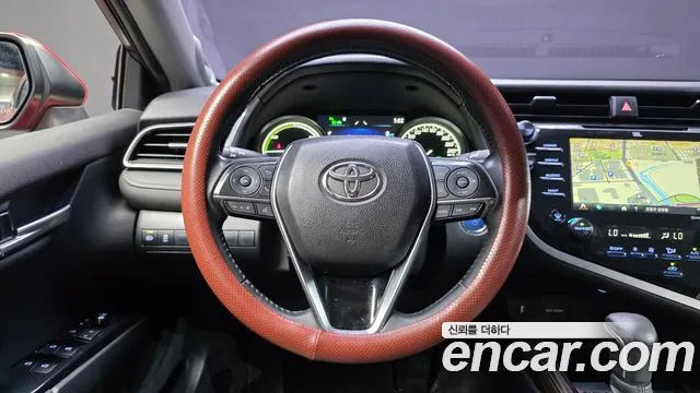Toyota Camry 2019 thumb 2