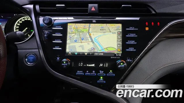 Toyota Camry 2019 thumb 9