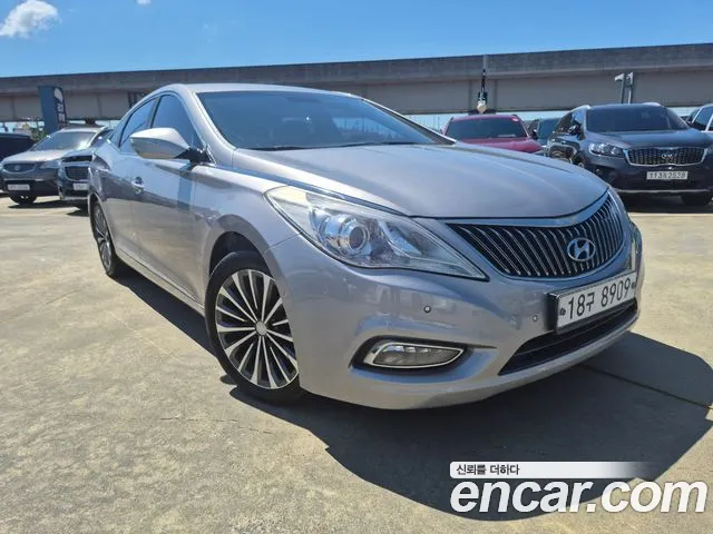 Hyundai Grandeur 2013 thumb 11