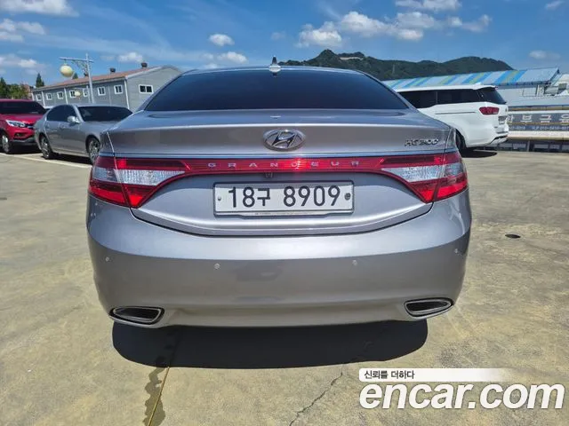 Hyundai Grandeur 2013 thumb 7