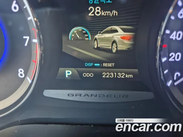Hyundai Grandeur 2013 thumb 3