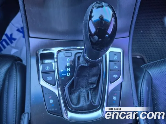 Hyundai Grandeur 2013 thumb 4