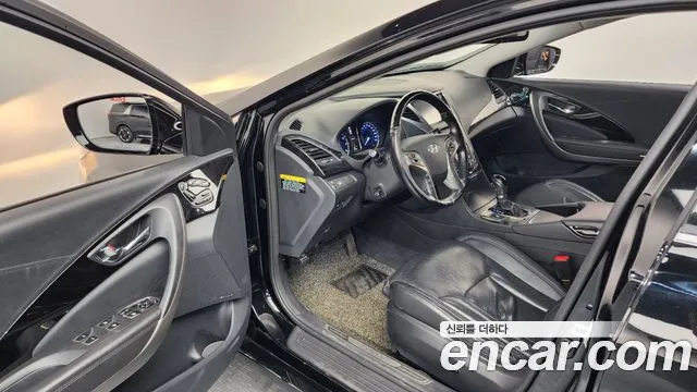 Hyundai Grandeur 2014 thumb 12