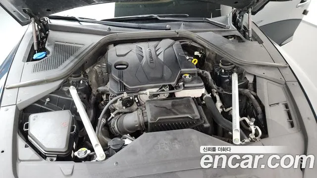 Genesis G80 2022 thumb 2
