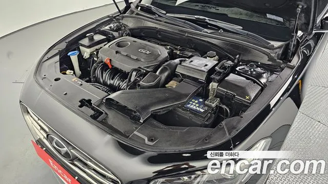 Hyundai Grandeur 2016 thumb 4