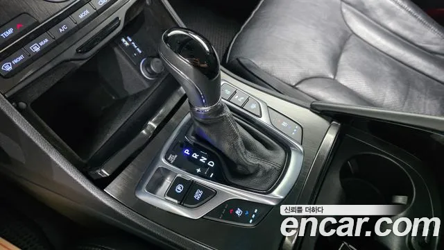 Hyundai Grandeur 2016 thumb 10
