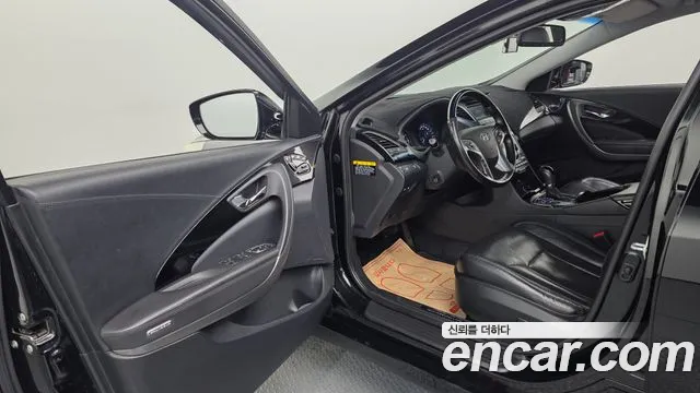 Hyundai Grandeur 2016 thumb 3