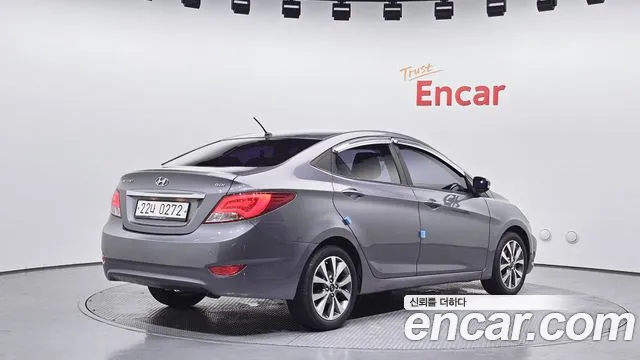 Hyundai Accent 2016 thumb 9