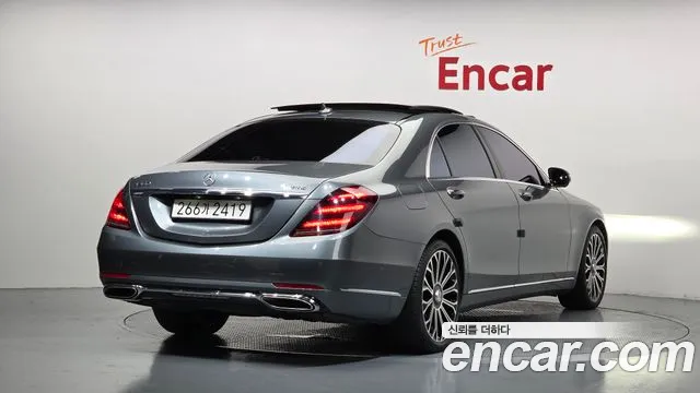 Mercedes-Benz S-Class 2020 thumb 8