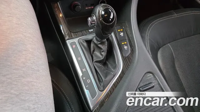 Kia K5 2010 thumb 2