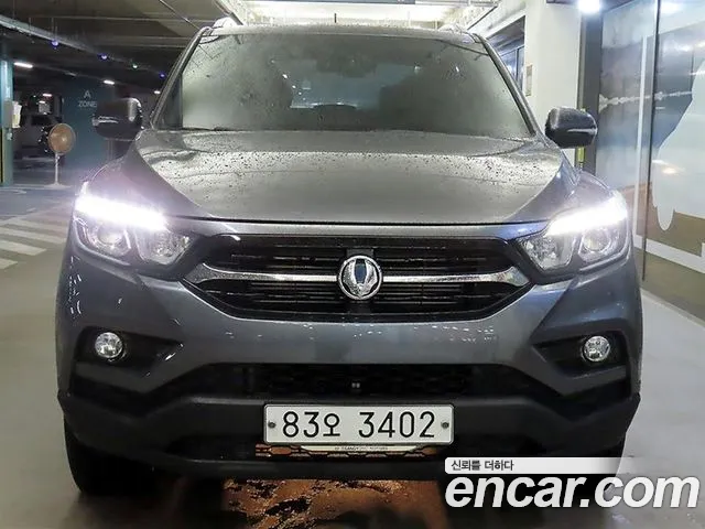 KGM Rexton 2018 thumb 11