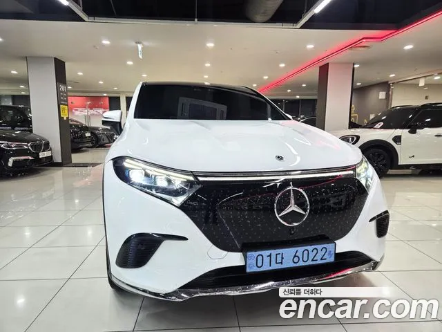 Mercedes-Benz EQS 2023 thumb 10