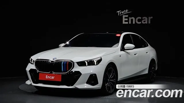 BMW 5 серии 2024 thumb 6