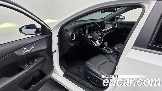 Kia K3 2022 thumb 5