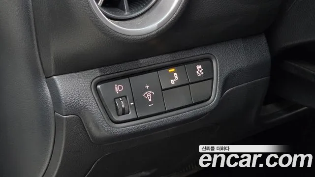Kia K3 2022 thumb 4