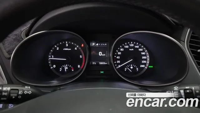 Hyundai Santafe 2015 thumb 4