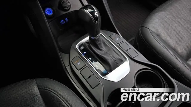 Hyundai Santafe 2015 thumb 2