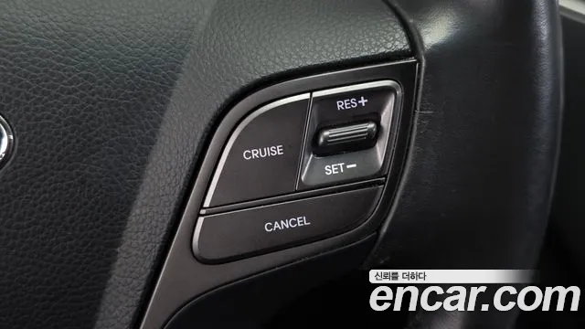 Hyundai Santafe 2015 thumb 7
