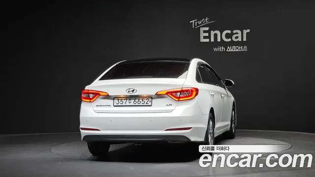 Hyundai LF 2015 thumb 10