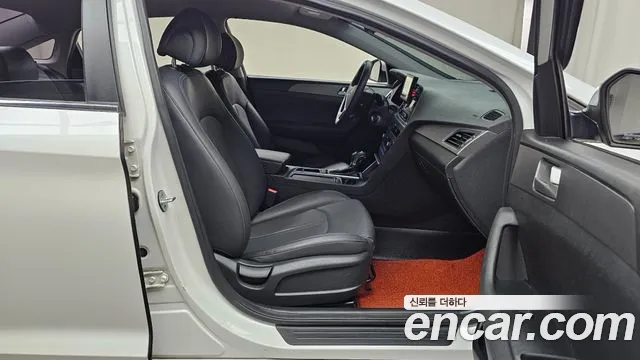 Hyundai LF 2015 thumb 5