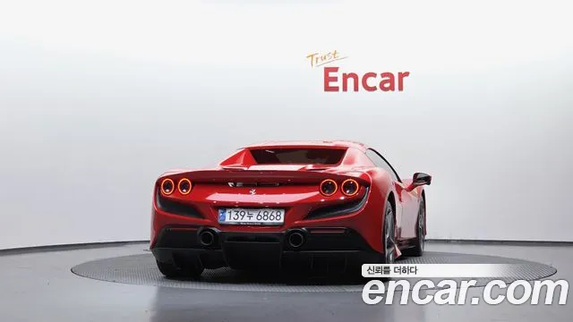 Ferrari F8 2021 thumb 11