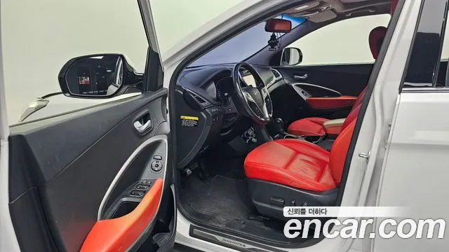 Hyundai Санта Фе 2014 thumb 10