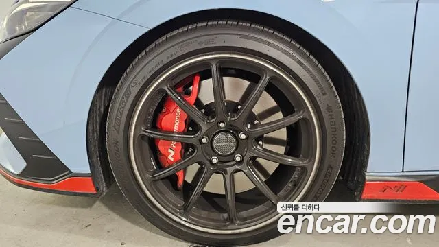 Hyundai Elantra 2023 thumb 2