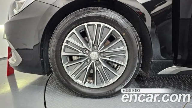 Hyundai Grandeur 2019 thumb 9