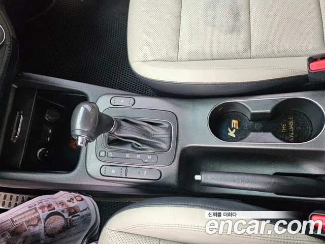 Kia K3 2013 thumb 4