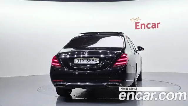 Mercedes-Benz S-Class 2019 thumb 12