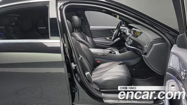 Mercedes-Benz S-Class 2019 thumb 6