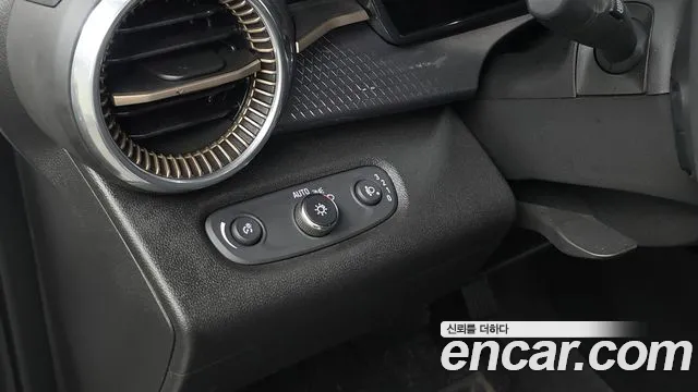 Chevrolet Tracker 2023 thumb 6