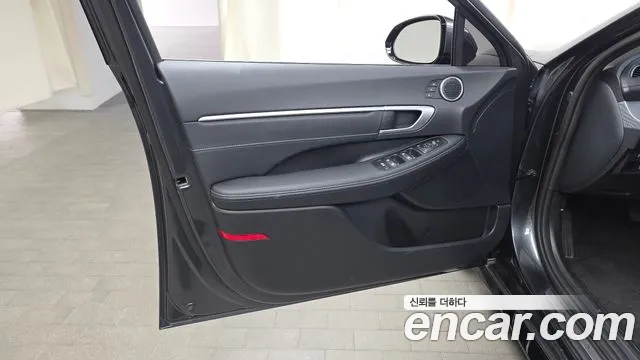 Hyundai Sonata 2025 thumb 3