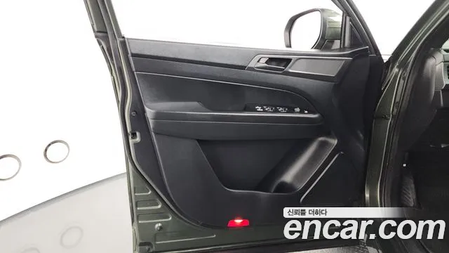 KGM Rexton Sports Khan 2021 thumb 10