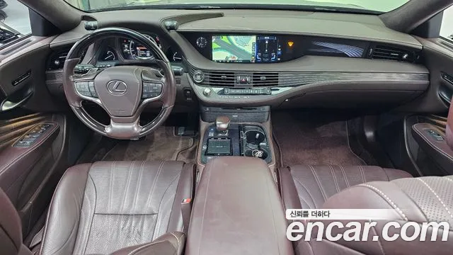 Lexus LS 500 2019 thumb 9