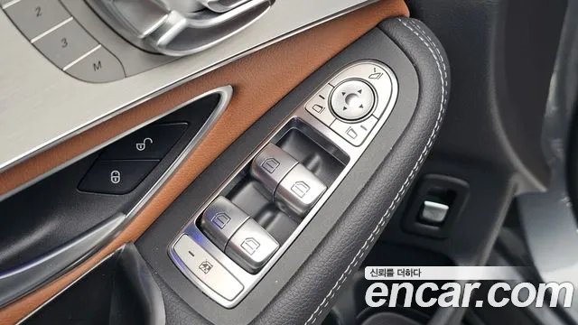 Mercedes-Benz GLC 2022 thumb 6
