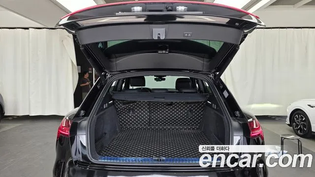 Audi e-tron 2021 thumb 9