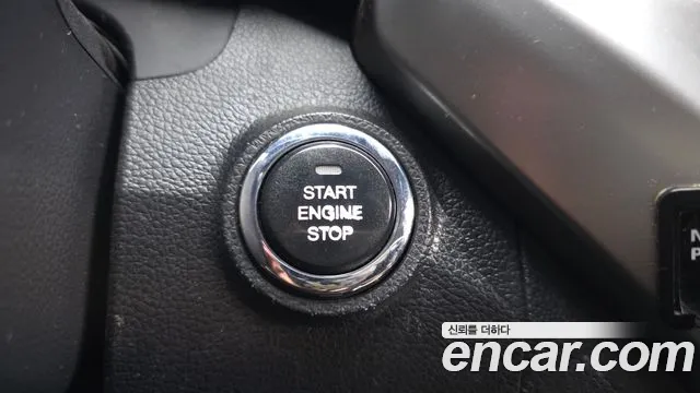 KGM Tivoli 2015 thumb 7