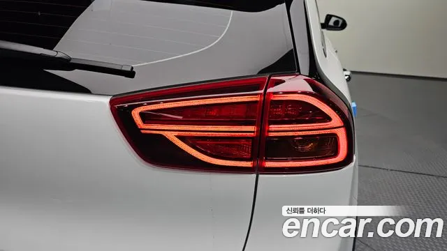 Kia EV 2021 thumb 11