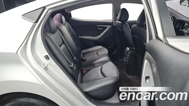Hyundai Elantra 2014 thumb 3