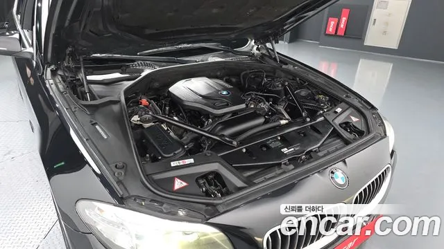 BMW 5 серии 2014 thumb 4