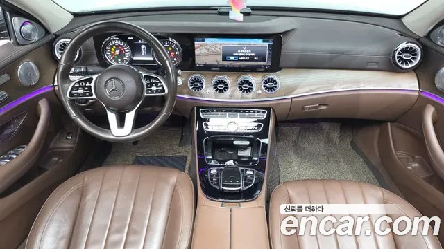 Mercedes-Benz E-Class 2019 thumb 3