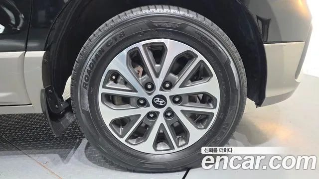 Hyundai Staria 2020 thumb 5