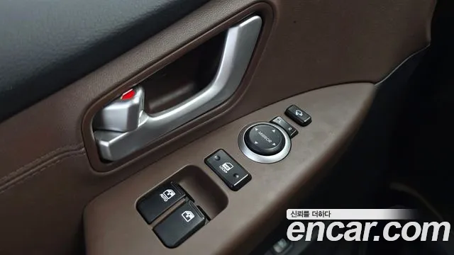 Hyundai Staria 2020 thumb 7