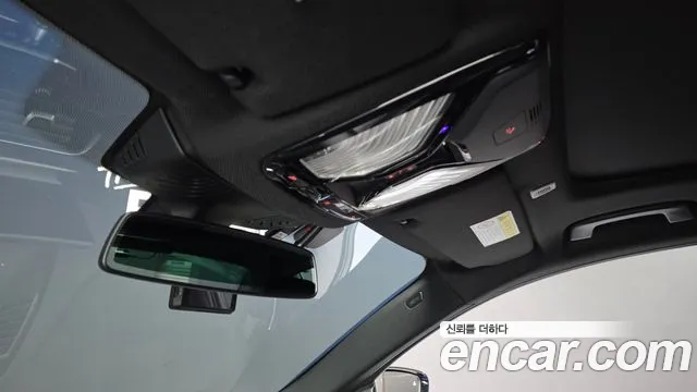 BMW 5 серии 2018 thumb 5