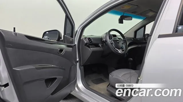 Chevrolet Spark 2011 thumb 9